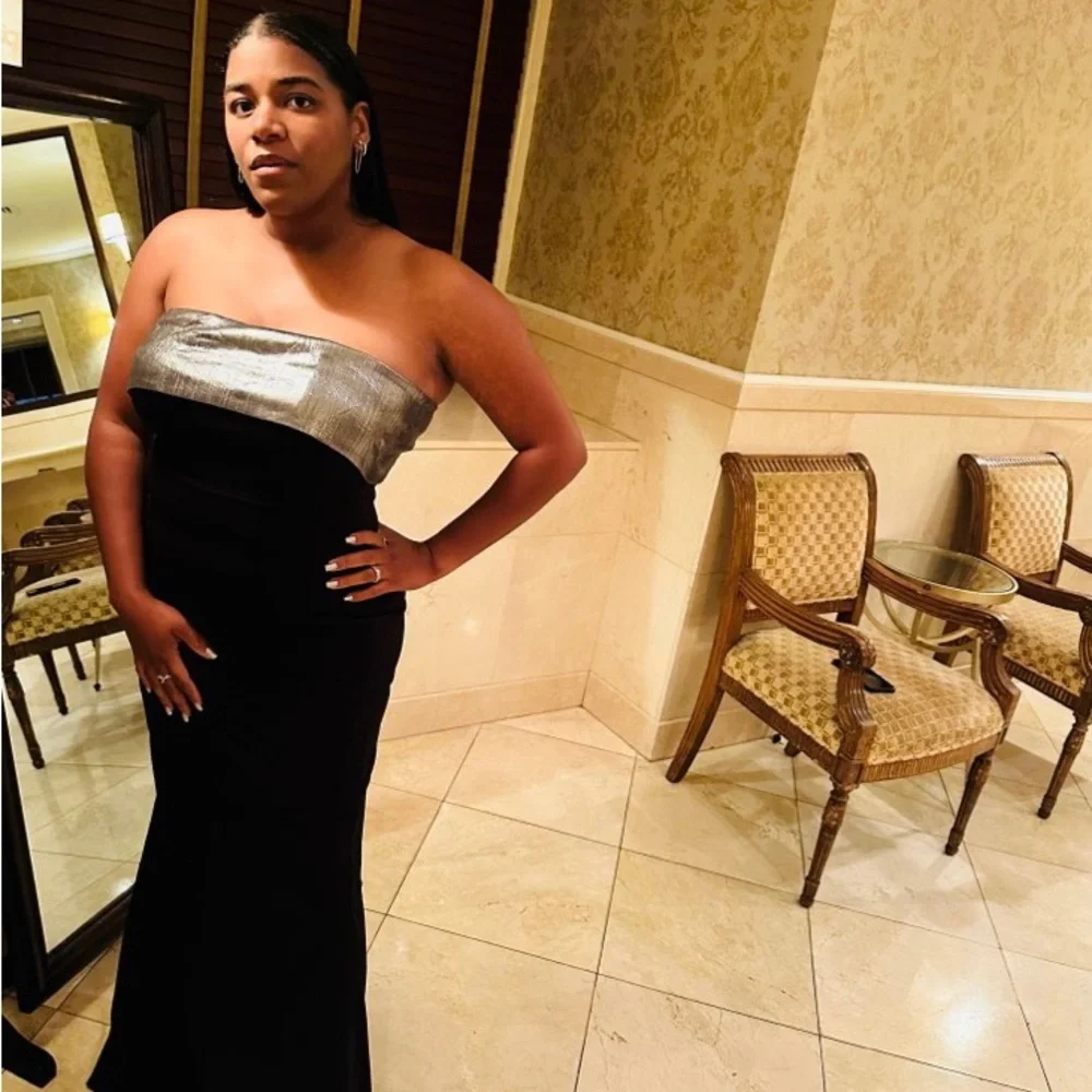 Black Strapless Gown with Silver Bust Detail - Picture 3 of 6